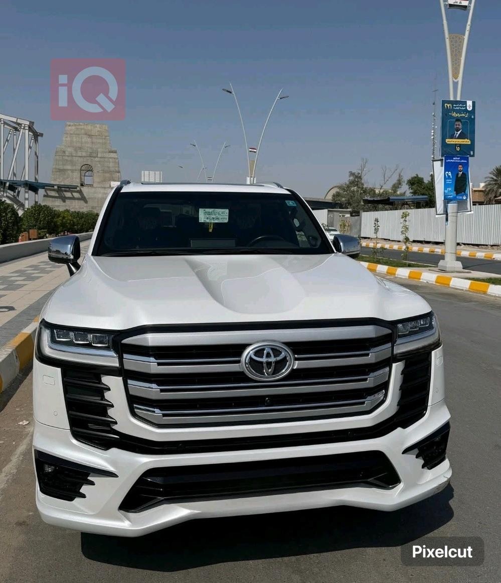 تويوتا لاندكروزر